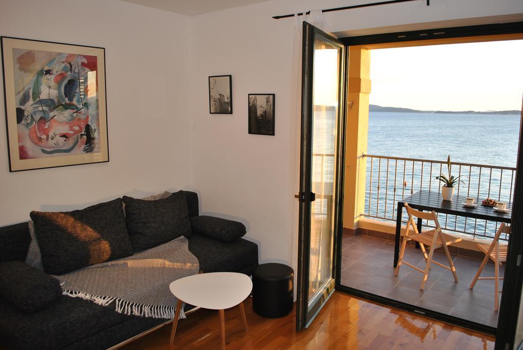Apartment Cinthija Bibinje Bagian luar foto