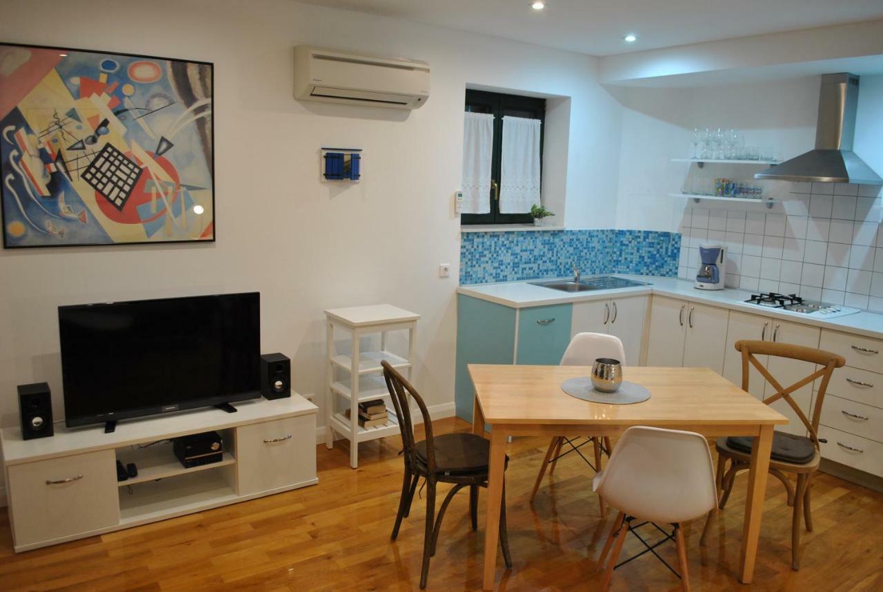Apartment Cinthija Bibinje Bagian luar foto