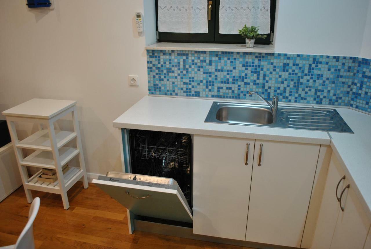 Apartment Cinthija Bibinje Bagian luar foto